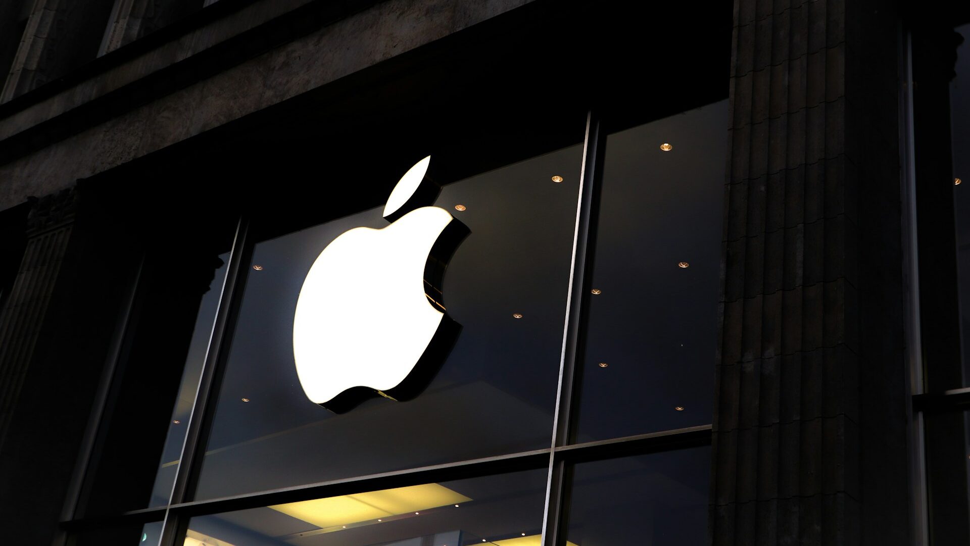 Apple introduces 'MGIE' to bring photoshop quality editing right on your fingertips